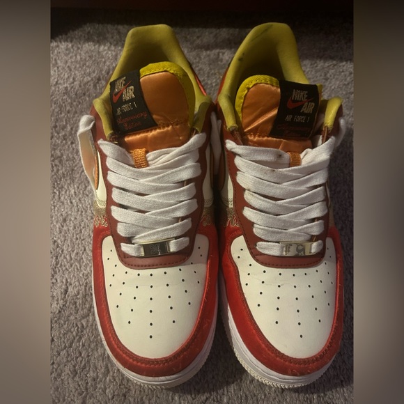 Sneakers| Nike Air Force - Picture 5 of 7